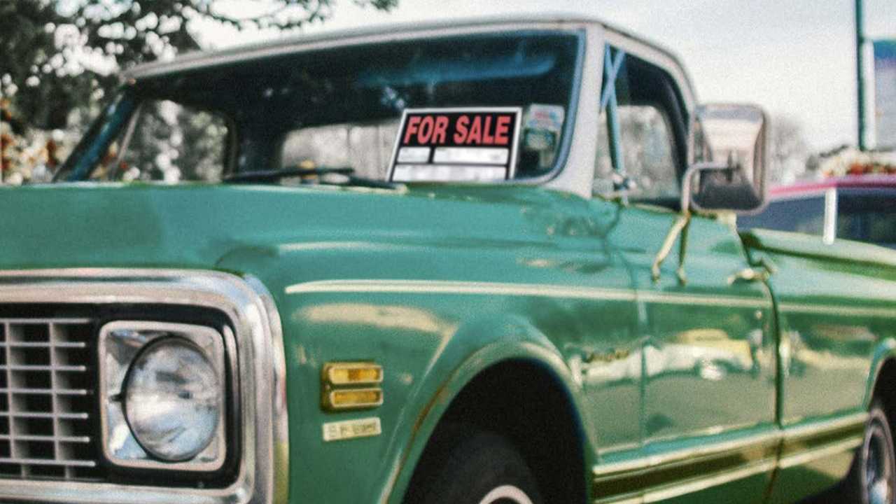 1987 chevy truck with for sale sign