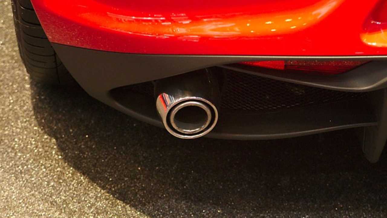 tailpipe on a car