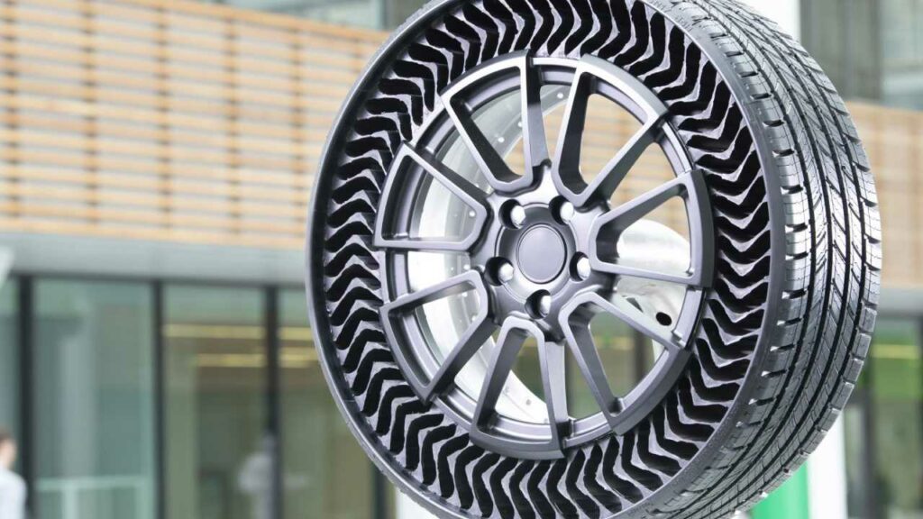 uptis airless tire from michelin