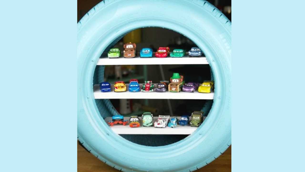 used tire to display matchbox cars